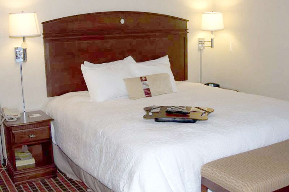 Hampton Inn & Suites Dayton-Airport 35/64