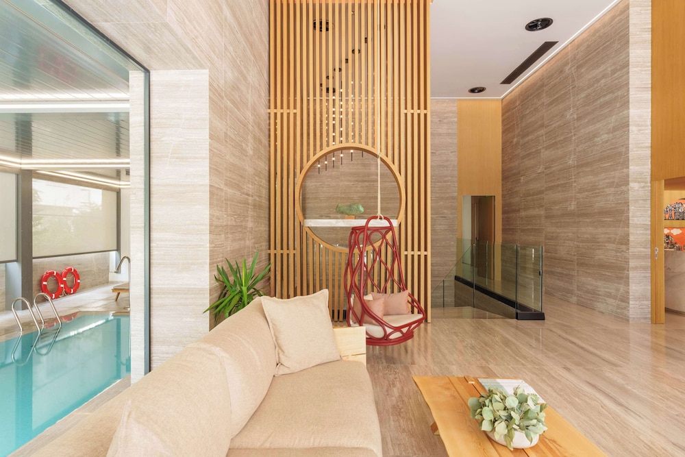 Dusit Suites Athens 10/58