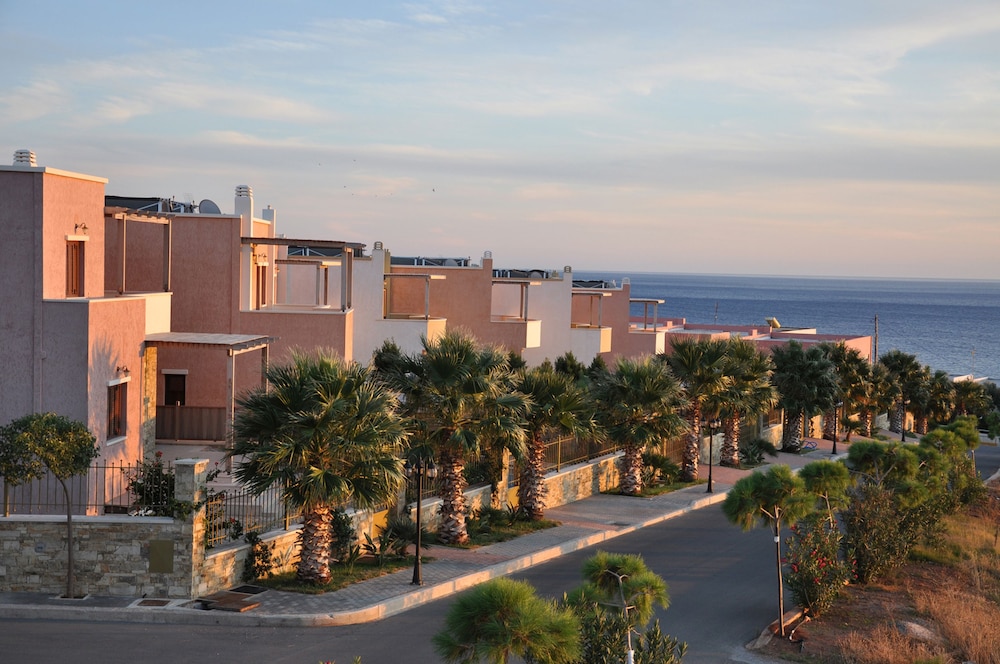 Pearls of Crete - Holiday Residences 58/69
