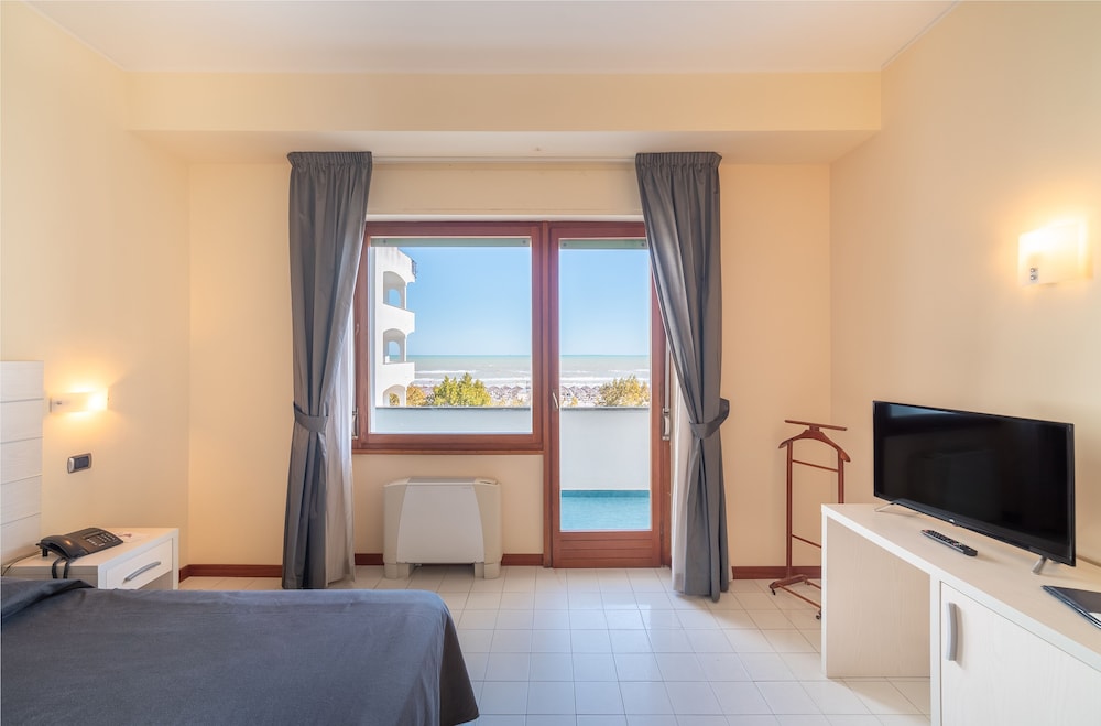 Grand Hotel Don Juan 27/41