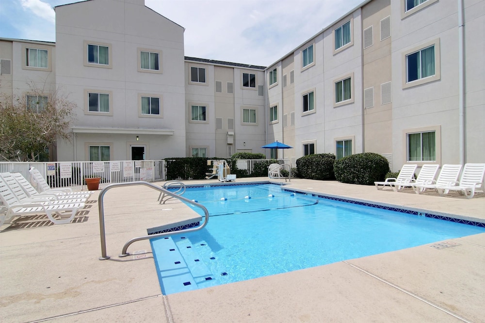 Motel6 Albuquerque, NM - North in ALBUQUERQUE - NM