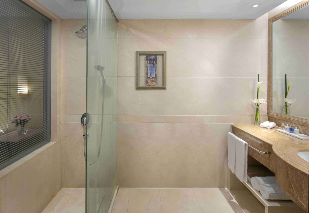 Radisson Blu Hotel Shanghai New World 71/71