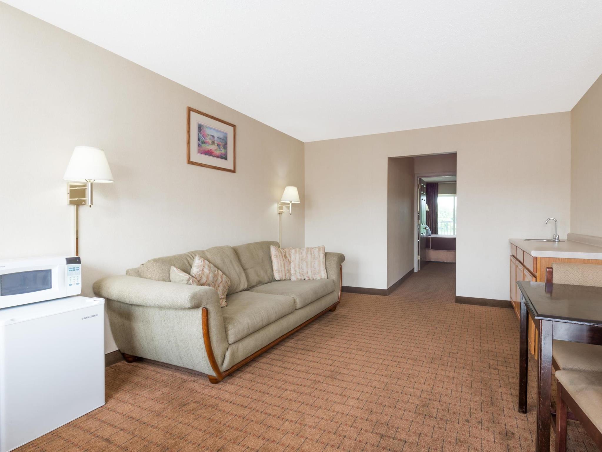 Howard Johnson By Wyndham Springfield 22/31