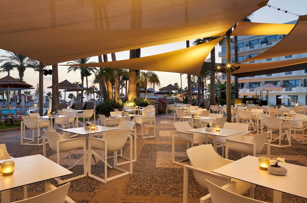 St. George Beach Hotel & Spa Resort - Adults Only 125/139