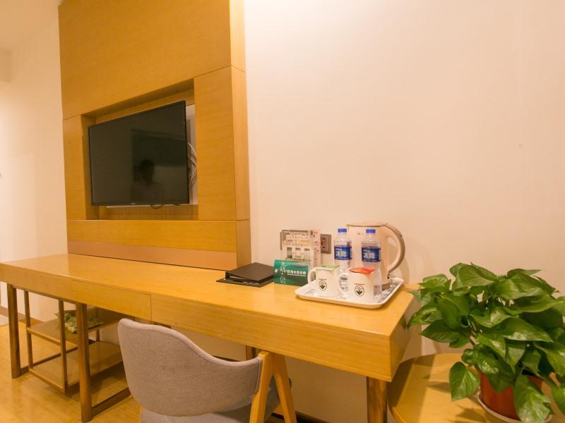 GreenTree Inn Suzhou Tai Lake Xukou Town Government Express Hotel 19/24