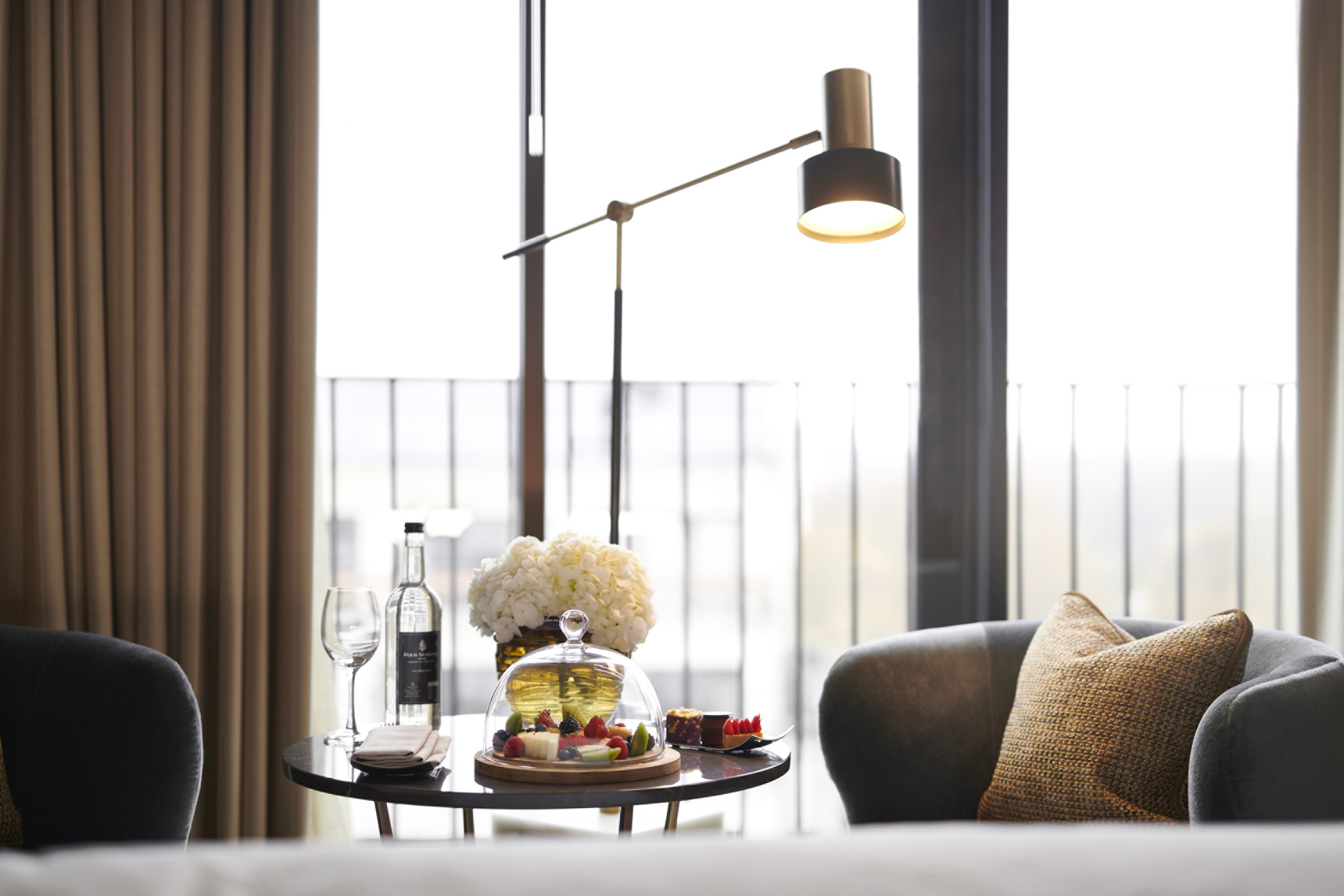 Four Seasons Hotel London at Park Lane 17/50