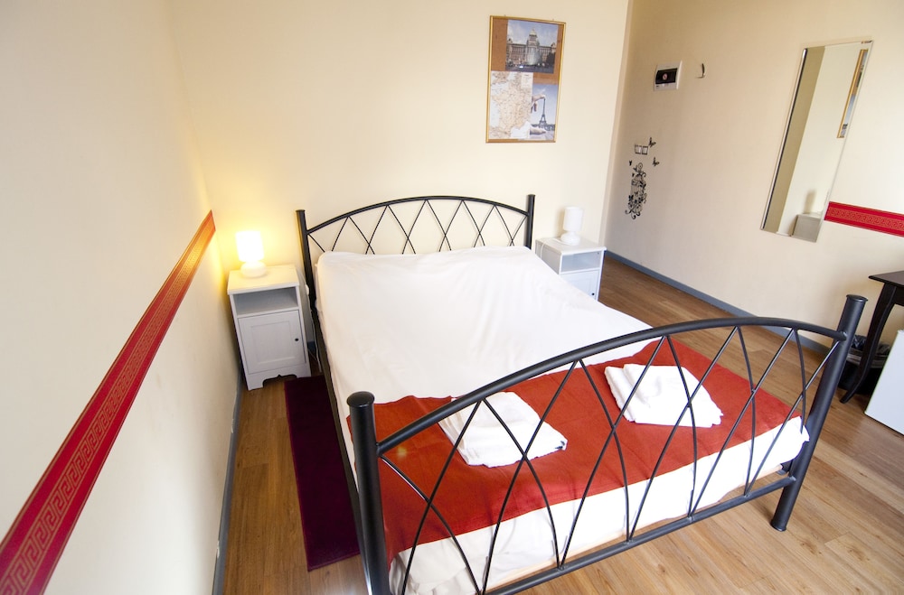 Rentrooms Thessaloniki 27/67