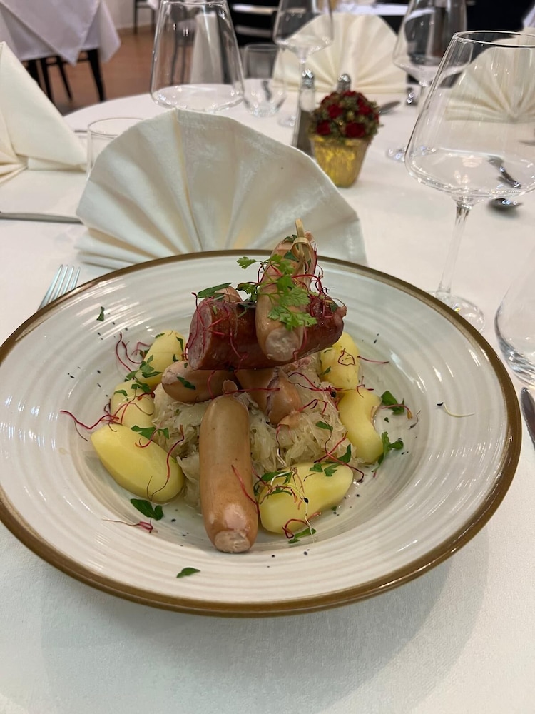 LOGIS HOTEL DES ROCHES 39/60