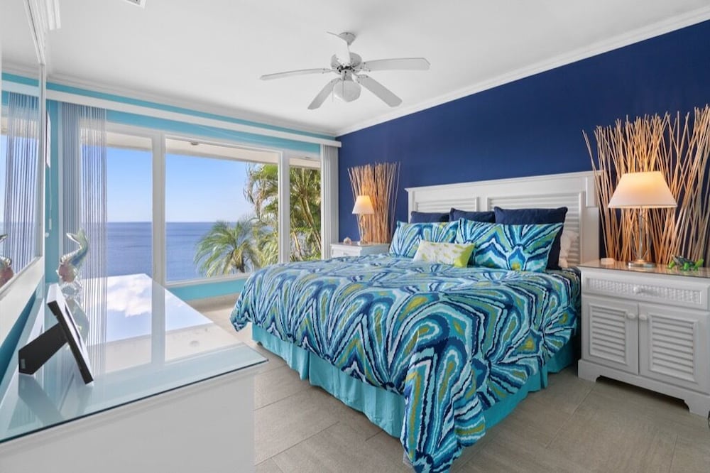 Villa, Twin Beds, 2 King Beds, Fireworks View