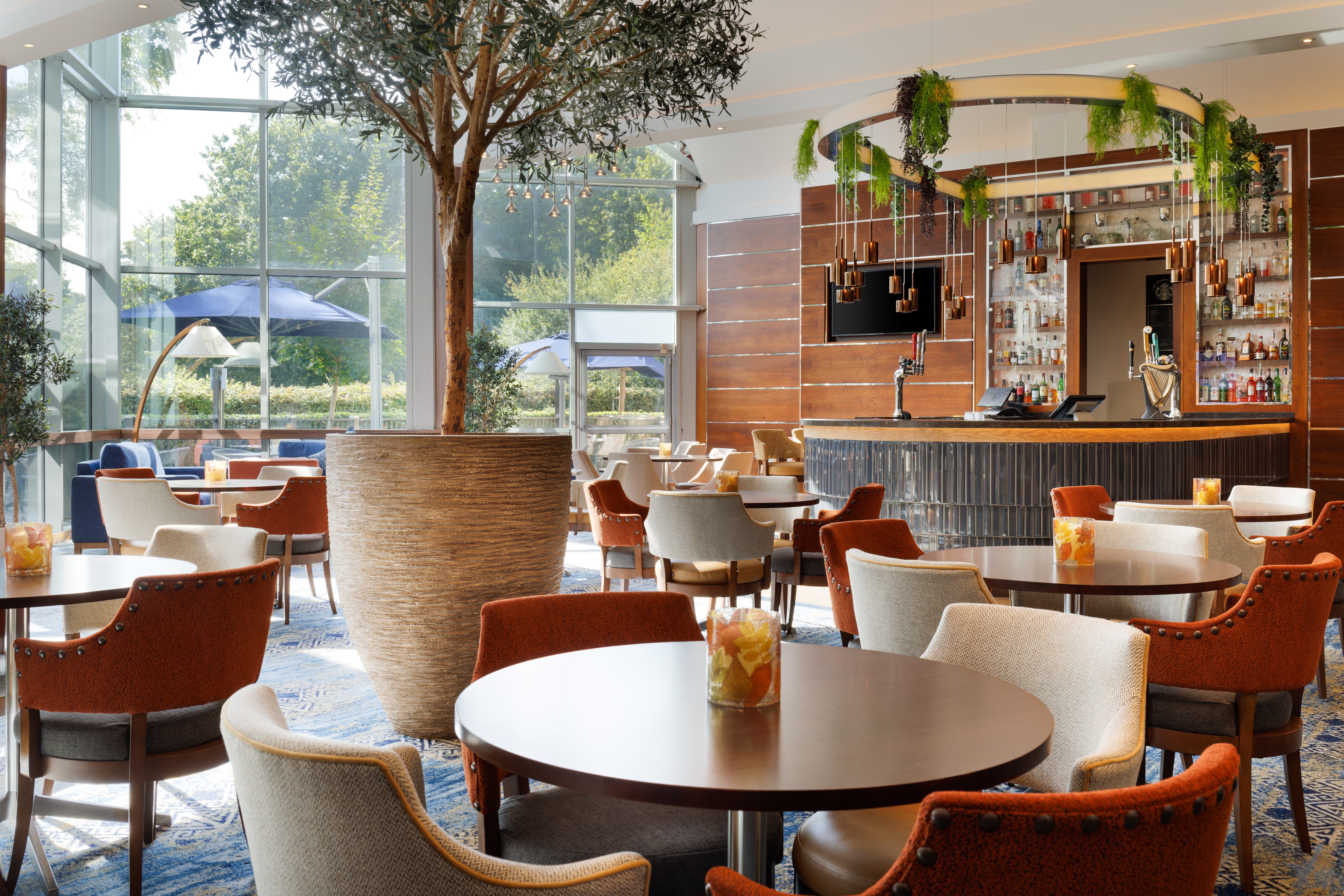 Crowne Plaza London Gatwick Airport 51/83