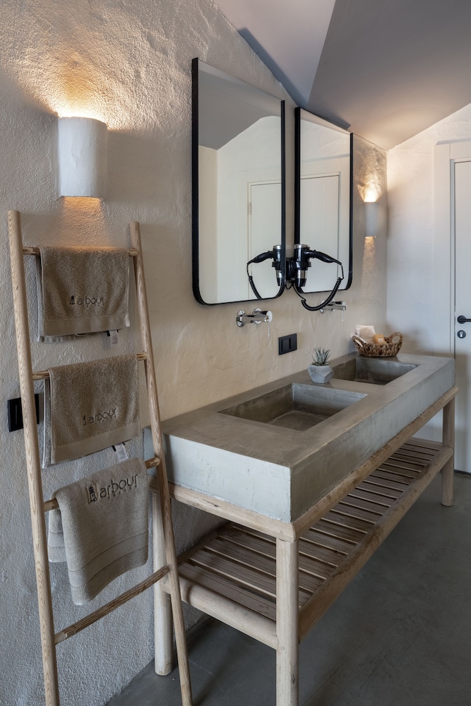 Harbour Suite 38/38