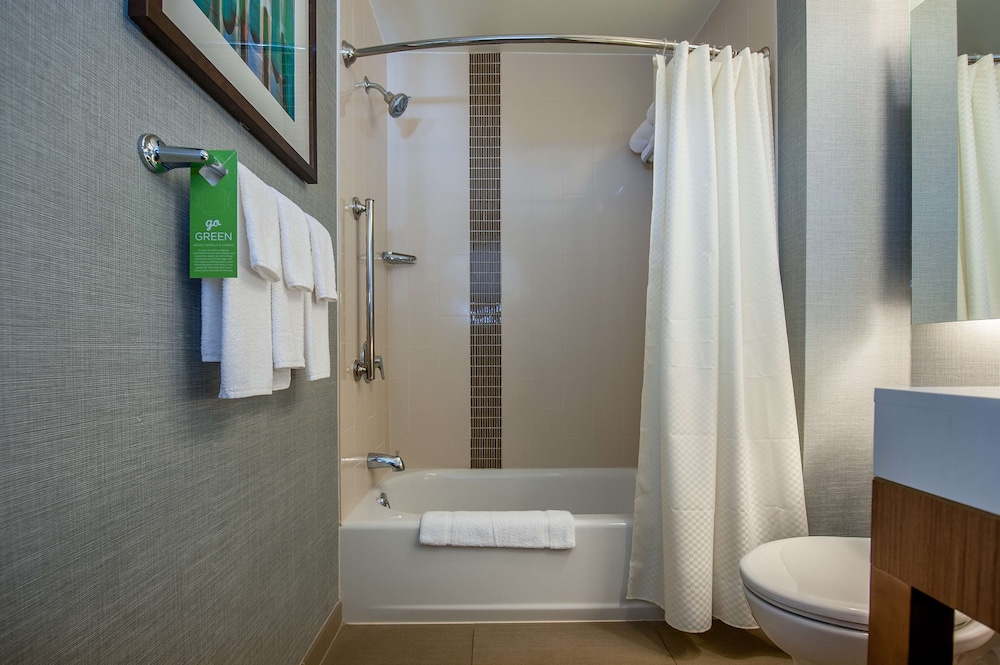 HYATT PLACE BOWLING GREEN 15/73
