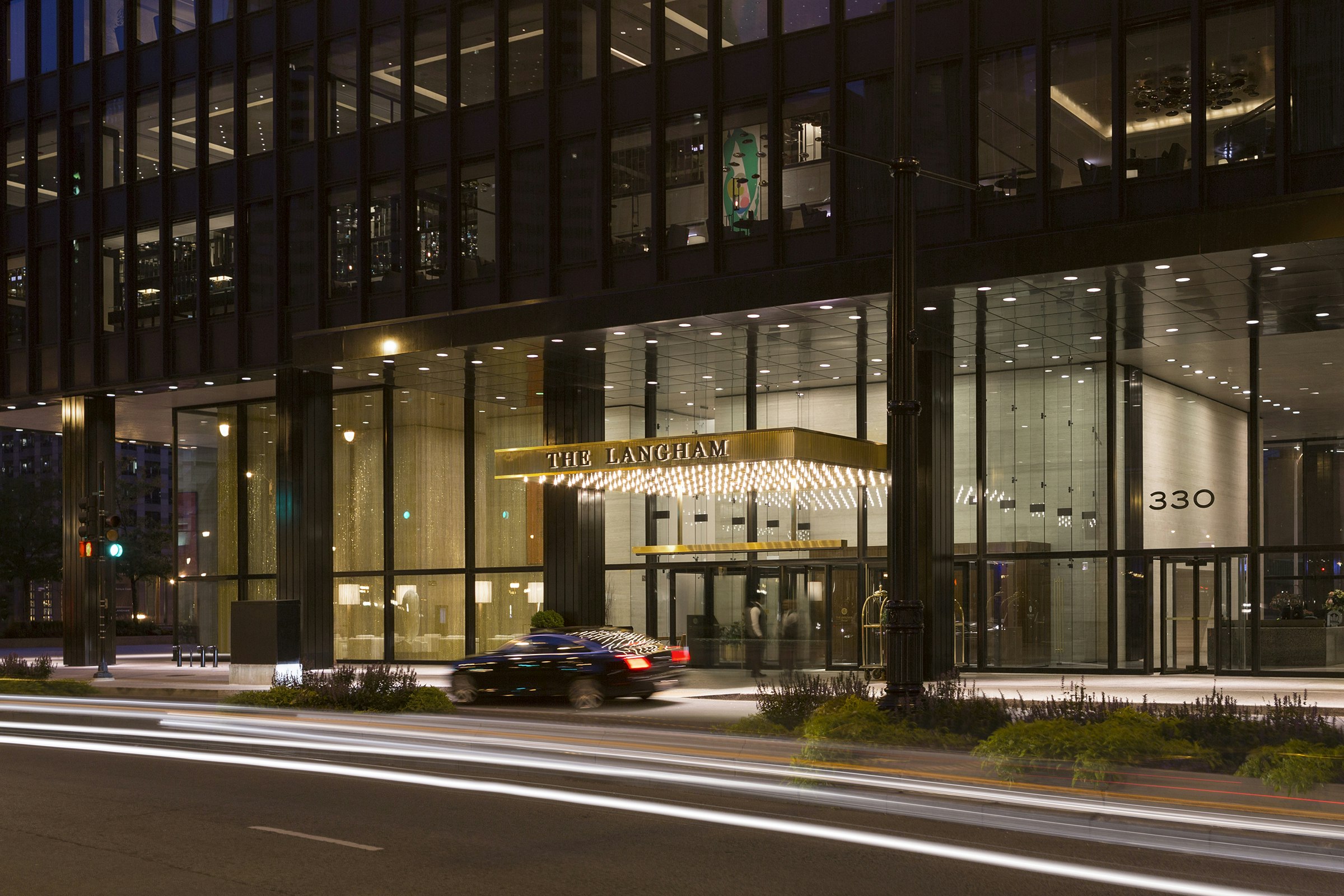 The Langham Chicago 77/82