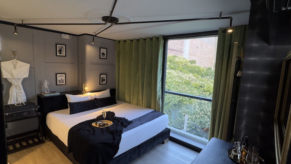 Hotel Helene 8/50