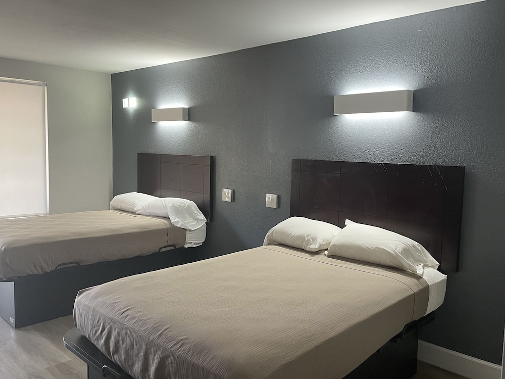 Hotel Casa by Arya 4/9