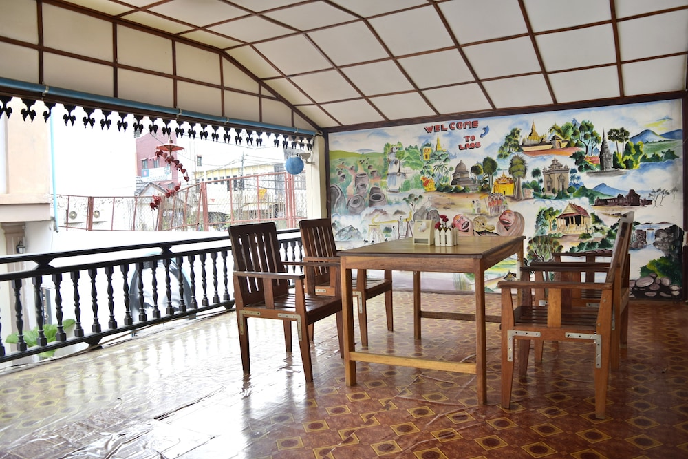 Vientiane Star Hotel 54/67