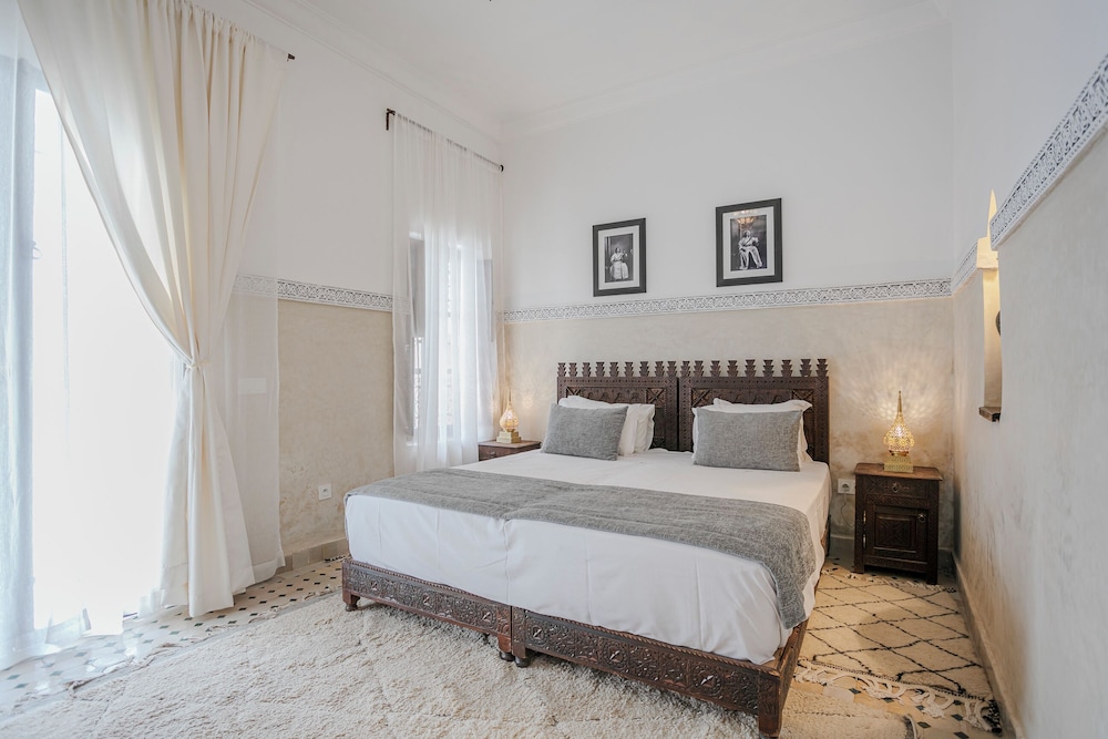 Riad El Noujoum 19/50