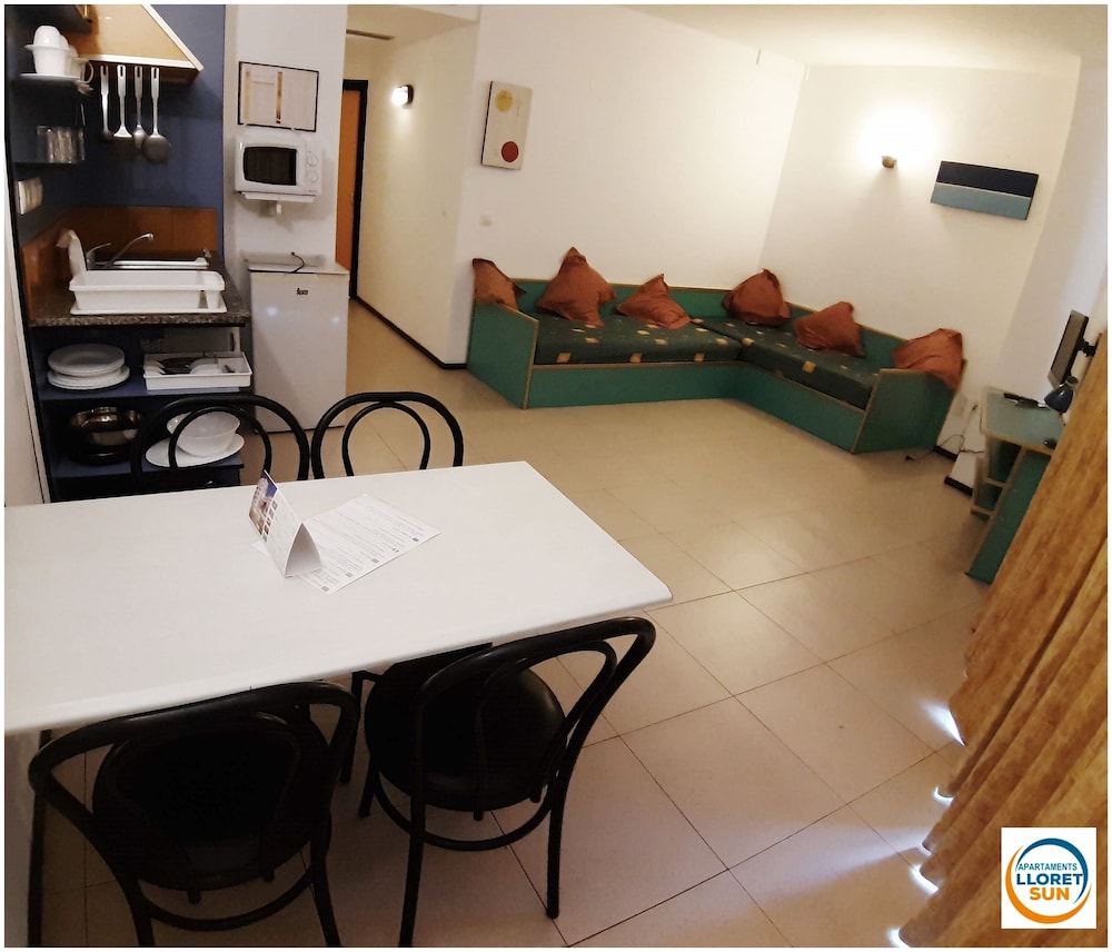Lloret Sun Apartments 31/50