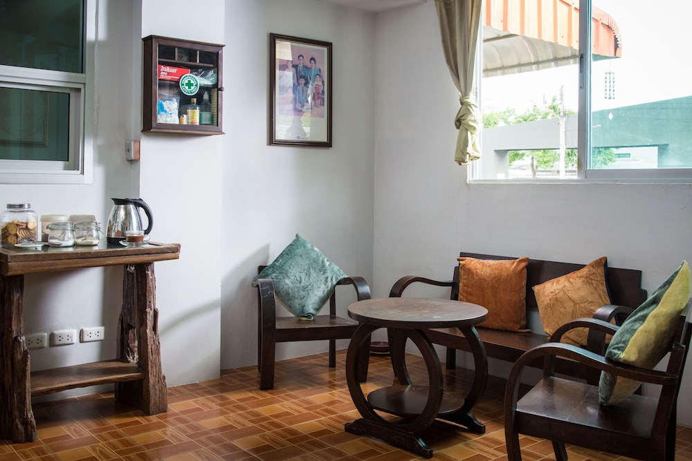 ECO Hostel 13/18