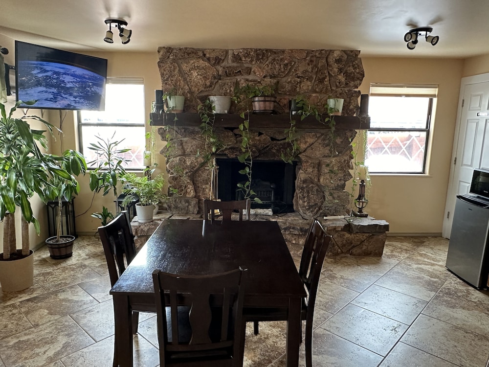Matterhorn Inn Ouray 49/56