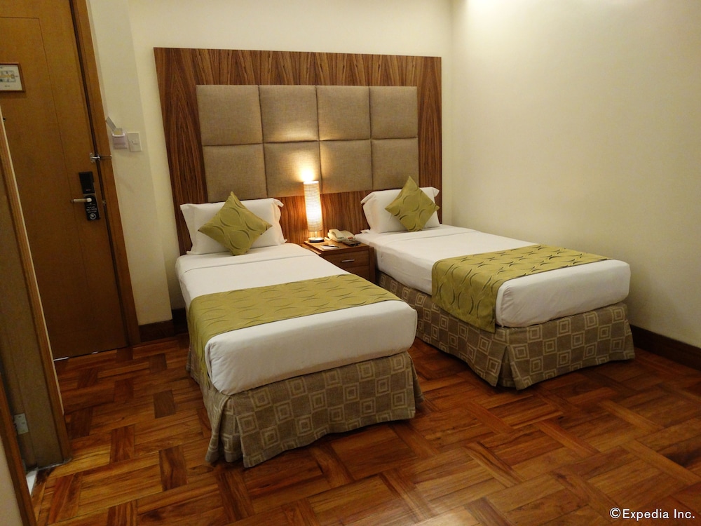 City Garden Suites Manila 32/69
