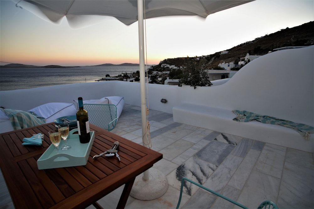 Mykonos Moussa Suites 30/50