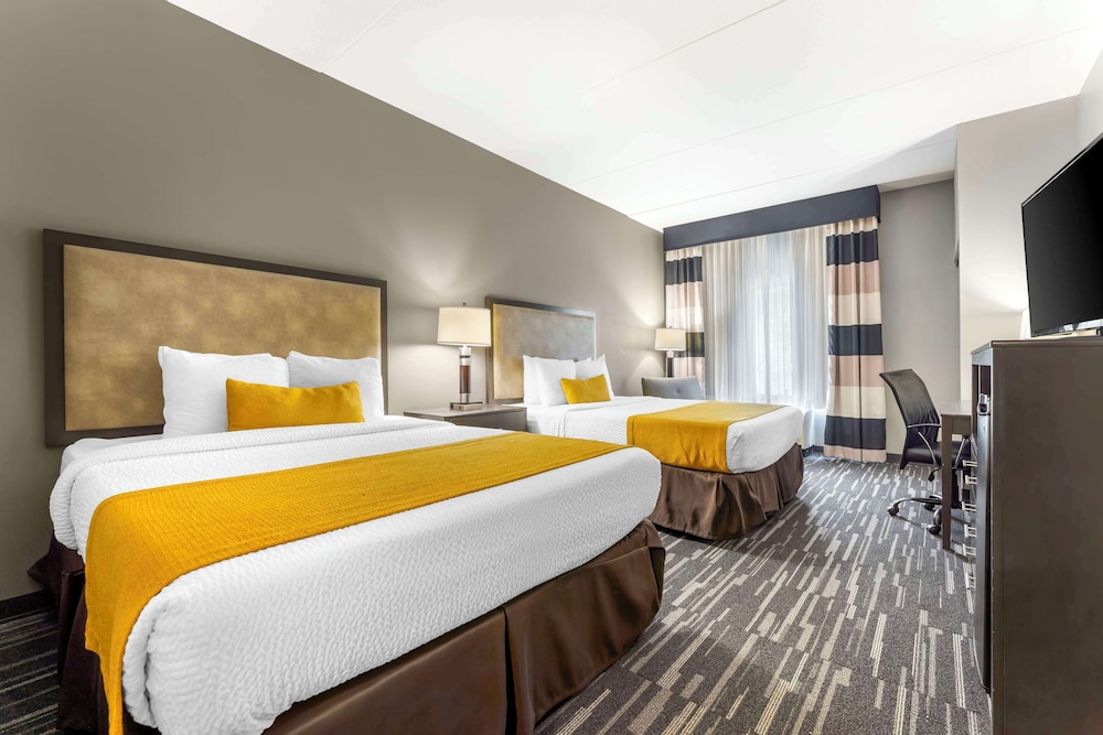 Suite, 2 Queen Beds