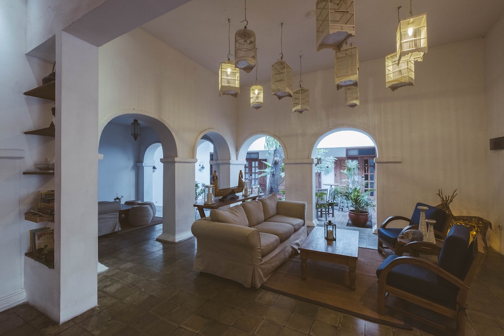 Adhisthana Hotel 46/69
