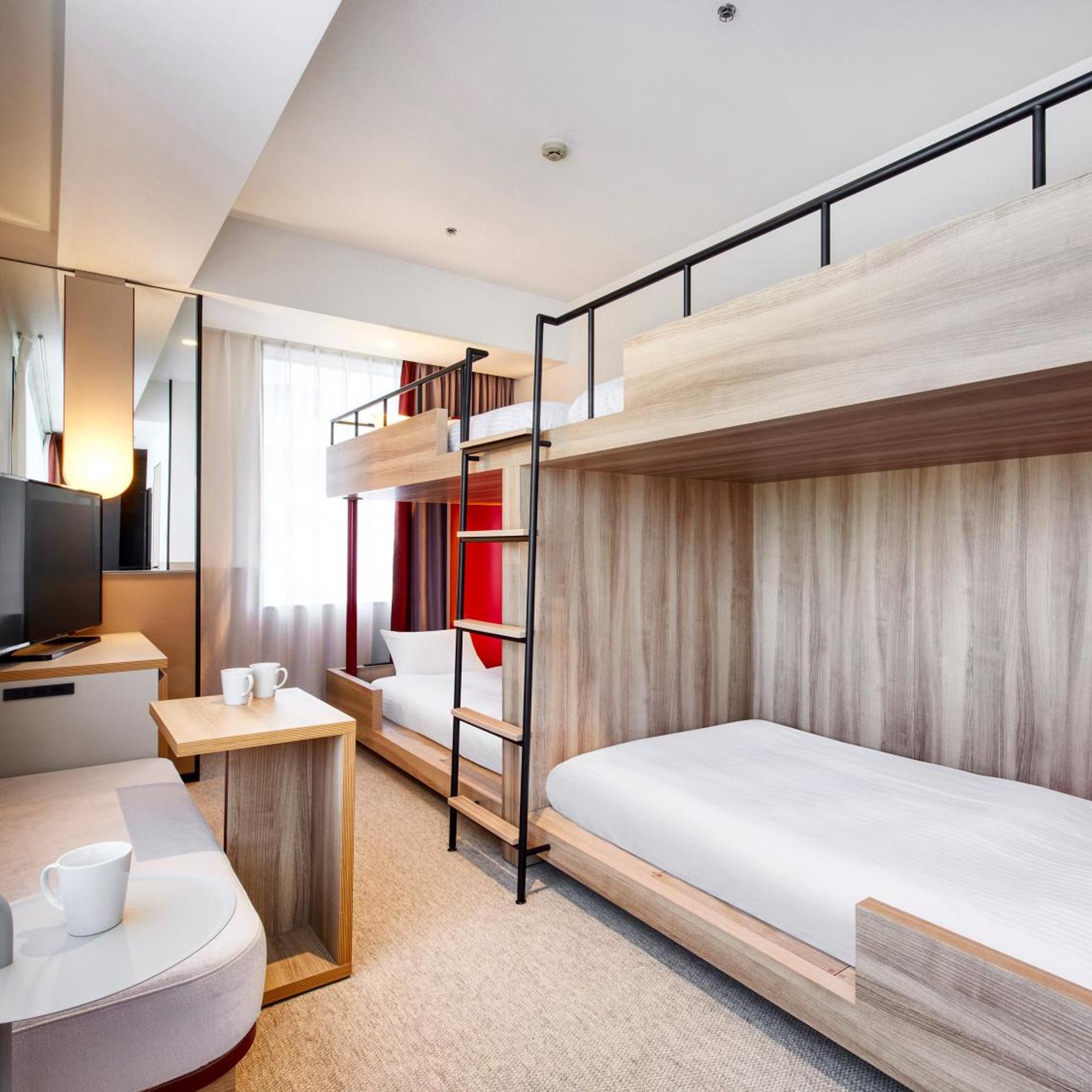 Room, Loft Bed