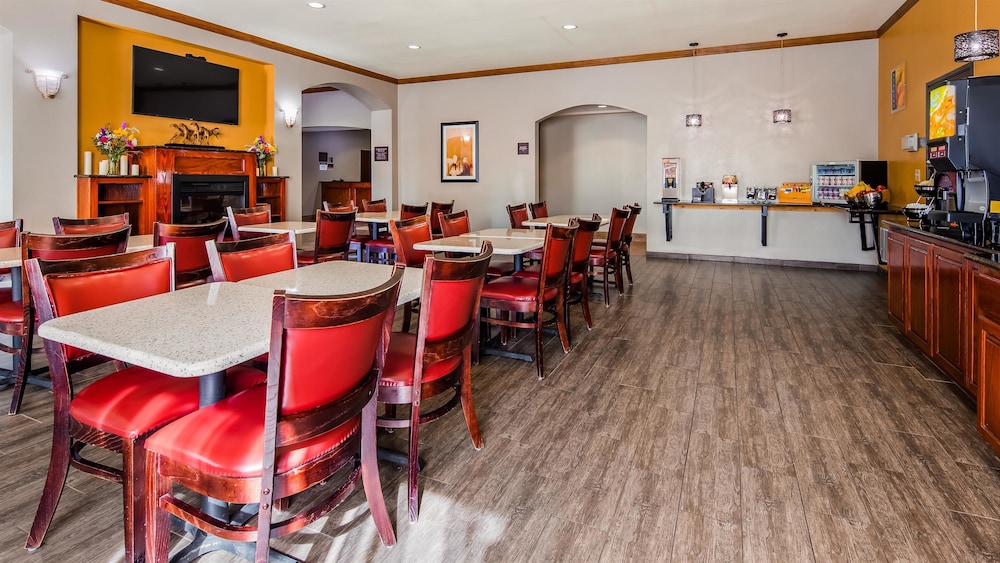 Best Western Littlefield Inn & Suites 15/20