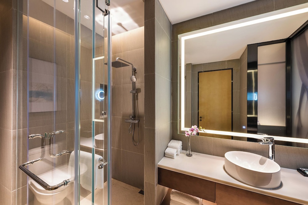 Mercure Shenzhen Pinghu 72/72
