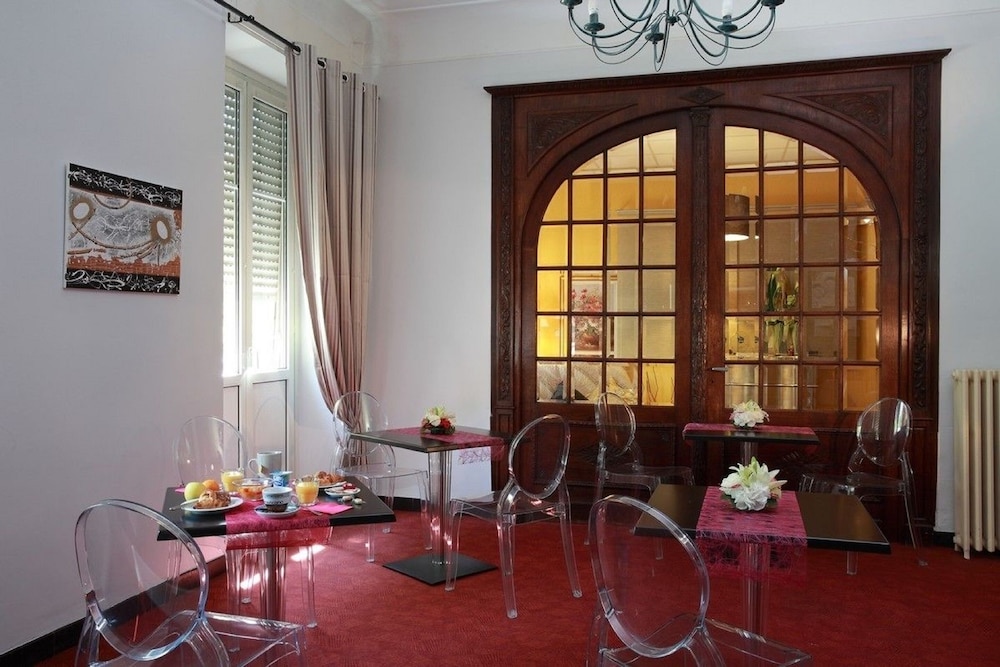 Alerion Hotel 39/49