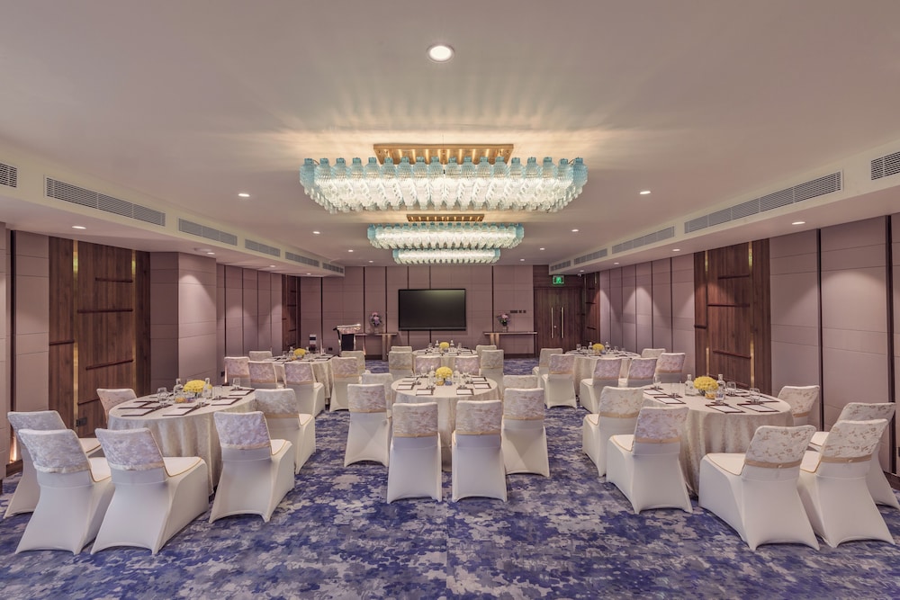 Vivanta Kochi Aluva 50/61