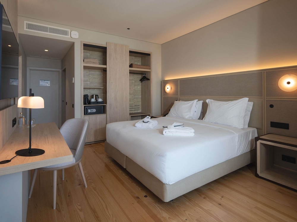 Mercure Ponta Delgada Azores 13/50