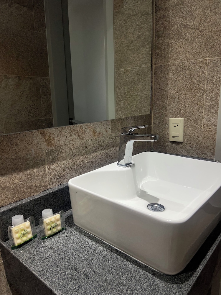 Hotel Universo Guadalajara 61/63