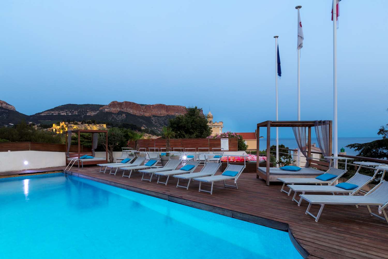 Best Western Plus La Rade 71/73