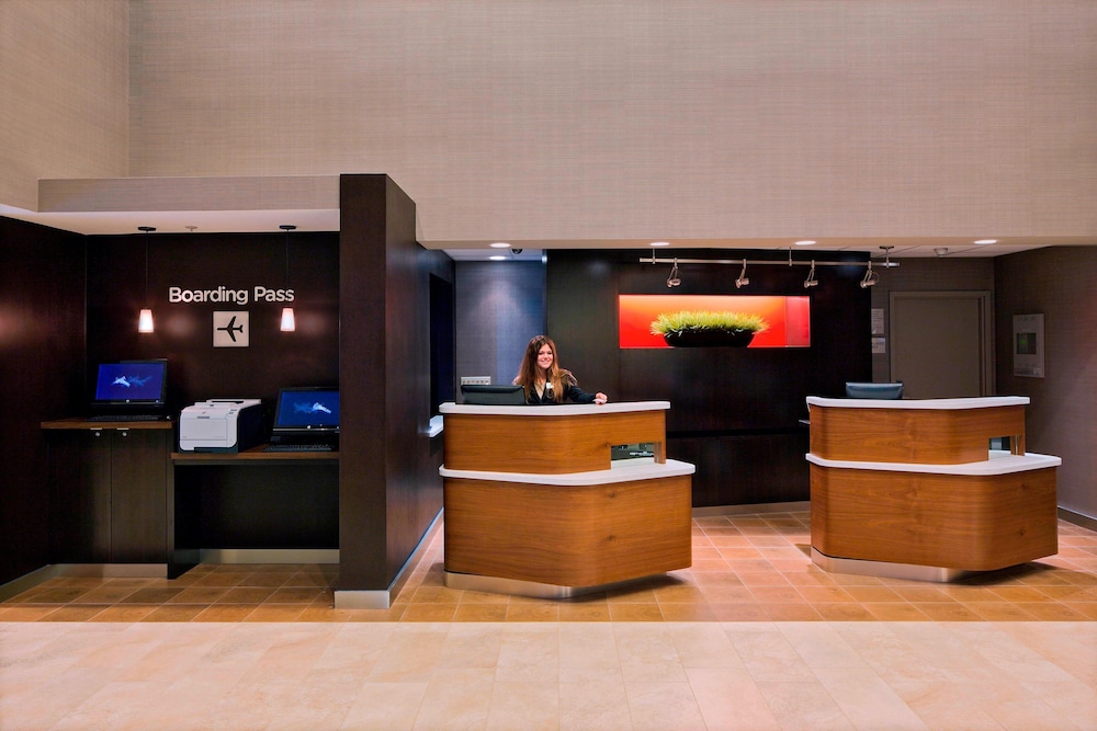 Lobby at Courtyard by Marriott San Diego Carlsbad, CARLSBAD - CA