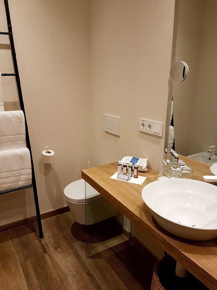 Hotel Boutique Balandret 71/72