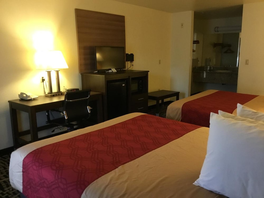 Executive Inn Westley Ca 27/37
