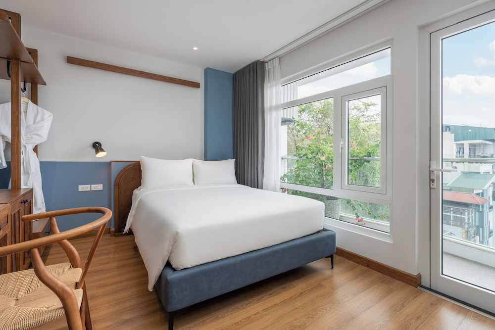 Le Parfum Apartment & Hotel 12/50