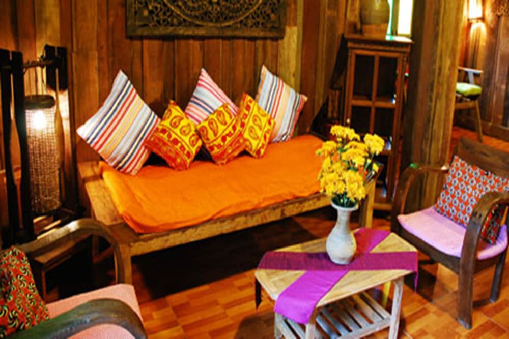 Varinda Garden Resort 28/50