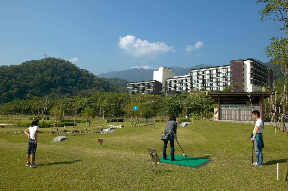 Royal Chiaohsi Hotel 47/73