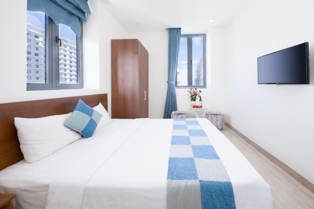 SUPERIOR, DOUBLE BED