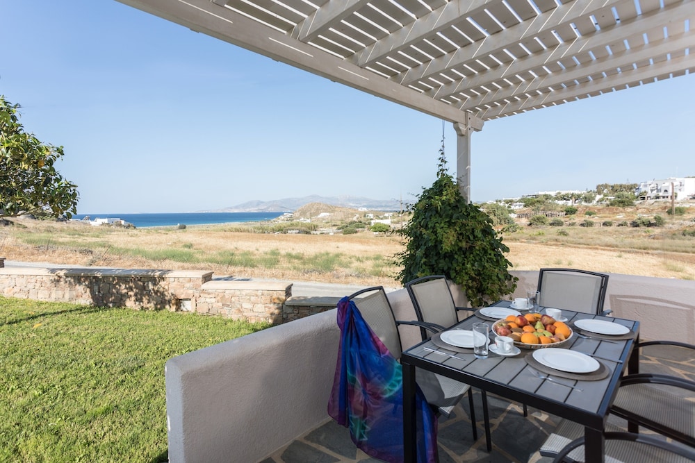 Iliada Villas 55/74