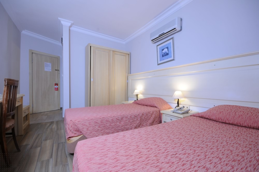 Marbas Select Beach - Adults Only (+14) 18/50
