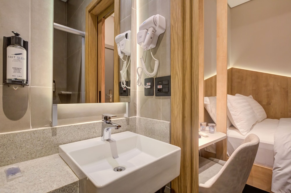 Fast Sleep Suites by Slaviero Hoteis - Aeroporto 54/60