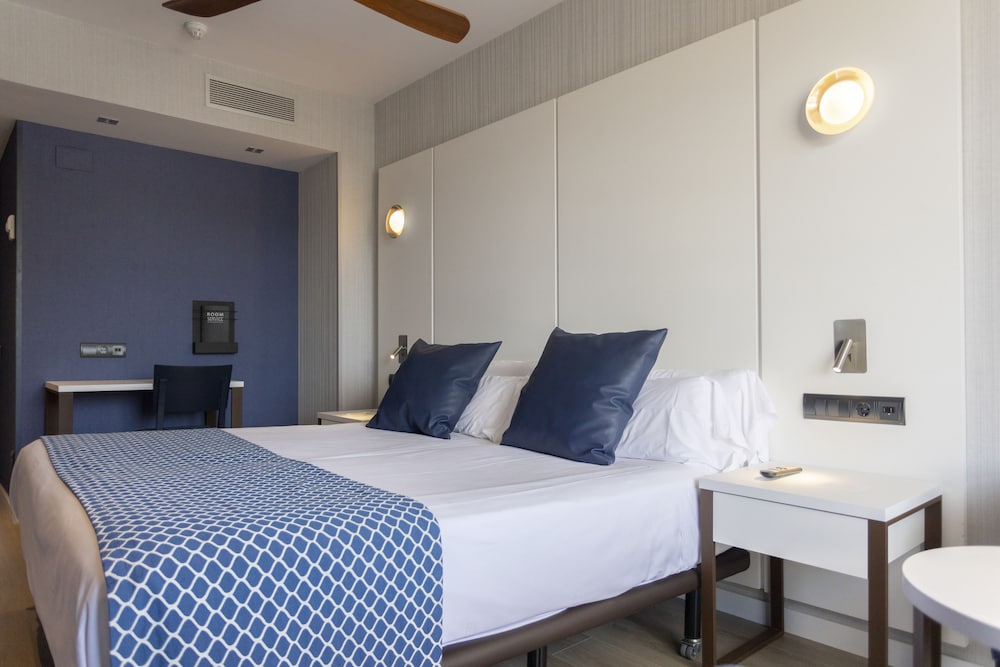 PREMIUM, DOUBLE BED