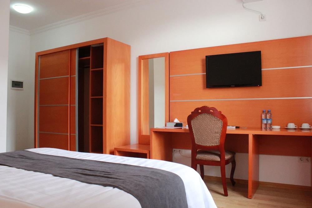 Dormitory Hualing Tbilisi Hotel 8/20