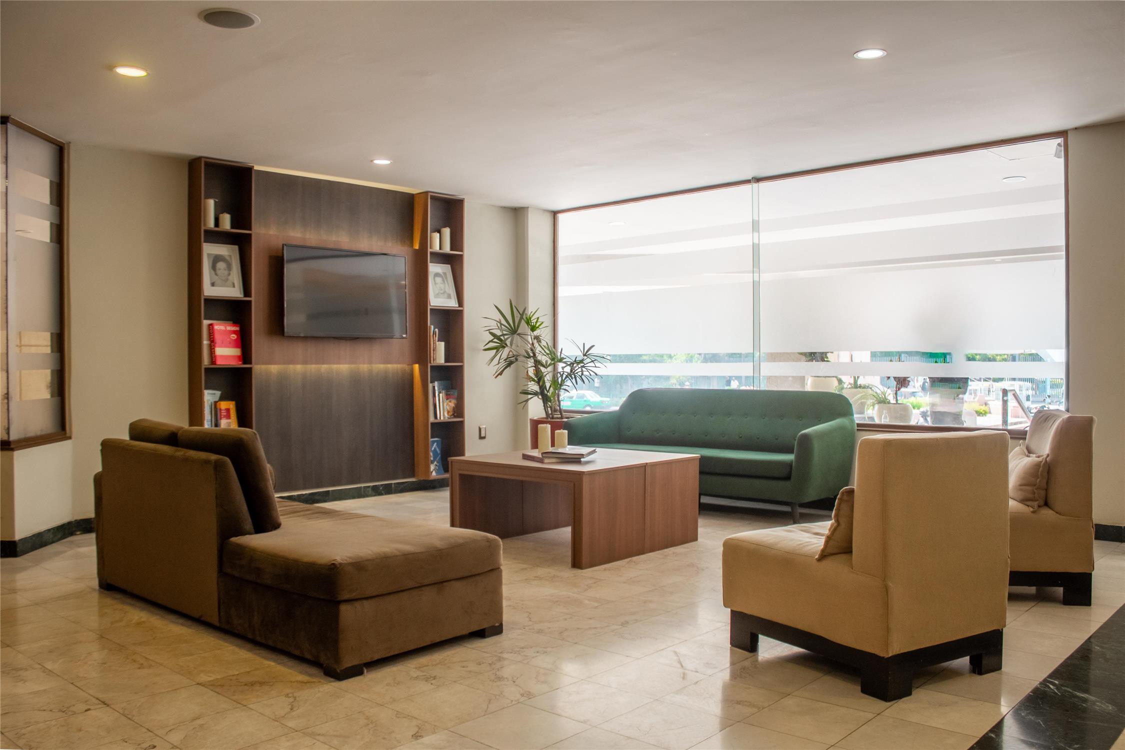 Best Western Plus Plaza Florida & Tower 34/55