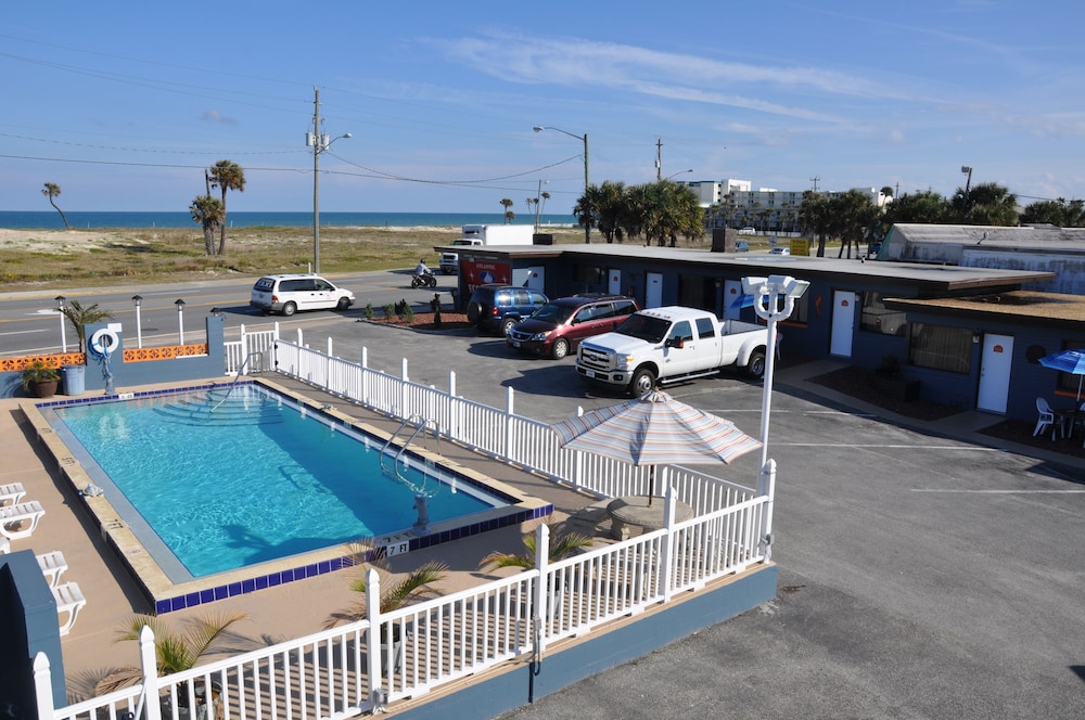 Atlantic Economy Inn 37/42